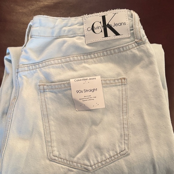 Calvin Klein Women's Light Wash Straight Leg Jeans - Picture 1 of 5